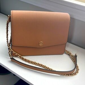 Tory Burch Tan Crossbody Bag with Gold Hardware and crossbody chain. Like New!